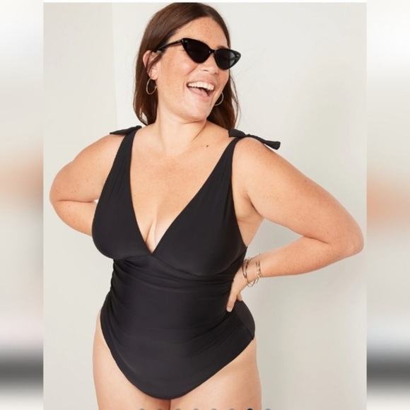 NWT! Black Tie Shoulder Ruched Plunge One-Piece Swimsuit - Multiple Sizes 💎 - Picture 8 of 10